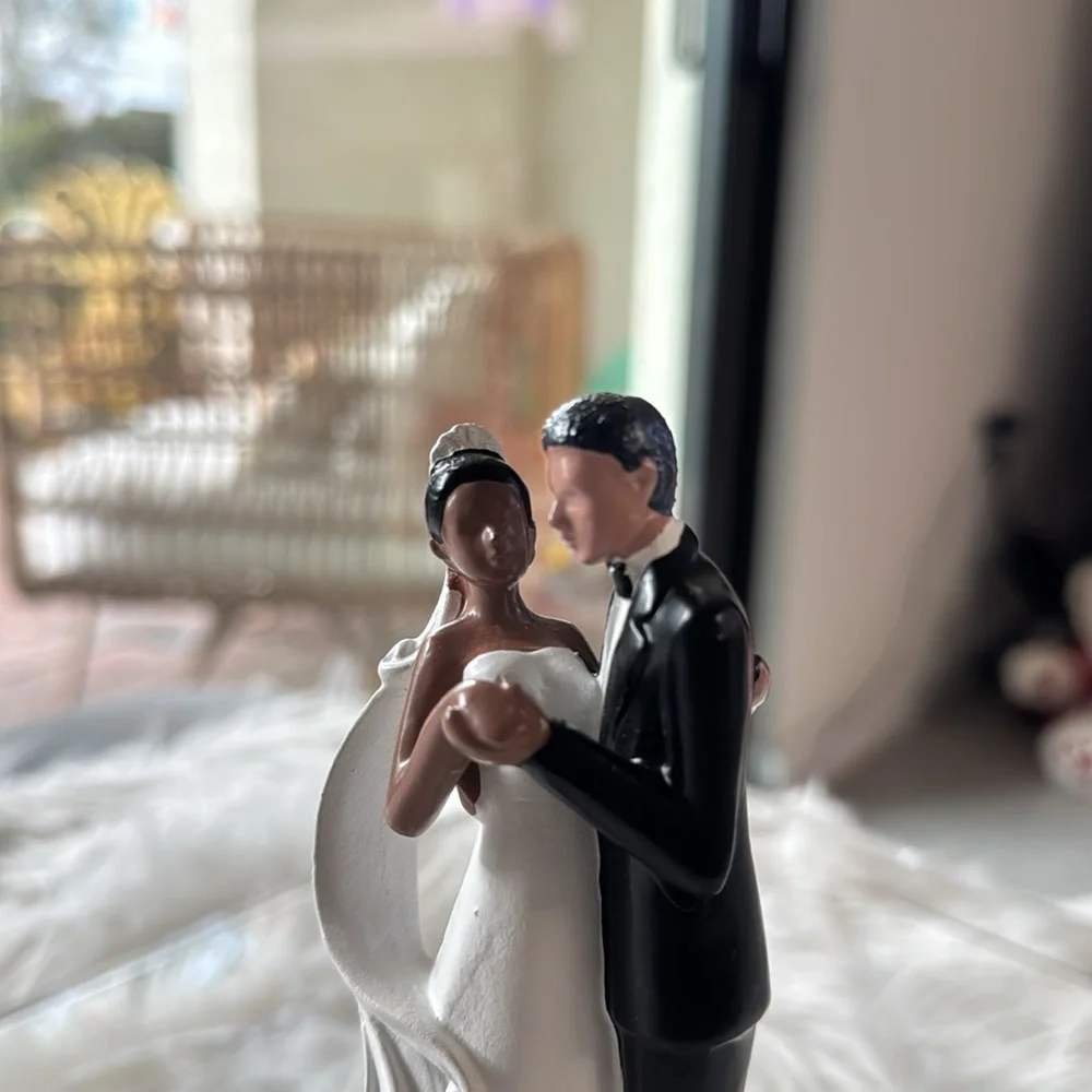 African American Bride & Groom First Dance Cake Topper & Double garter NWOT